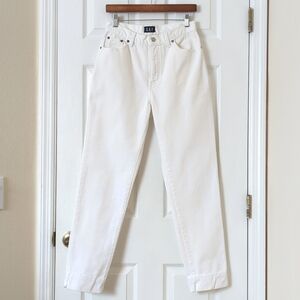 Gap 90's Vintage High Rise Classic Fit Tapered Leg Ankle Crop Jeans White 11/12